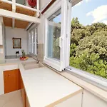 Cebalo Kor Ula - Comfort One Bedroom With Terrace And Sea View Mara