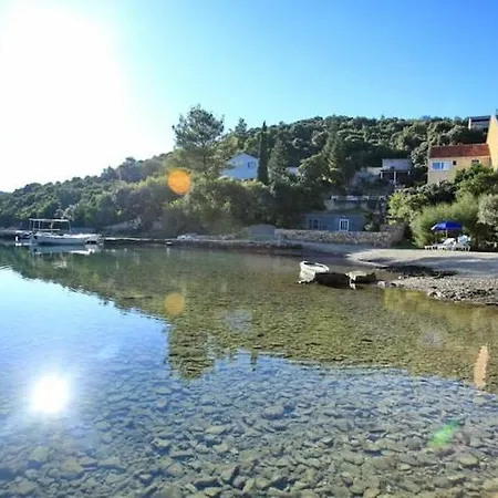 Cebalo Kor Ula - Comfort One Bedroom With Terrace And Sea View Mara Apartment