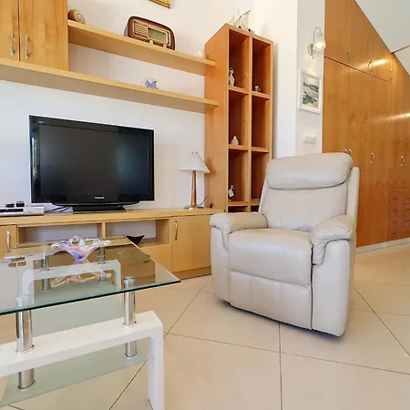 Cebalo Kor Ula - Comfort One Bedroom With Terrace And Sea View Mara Apartment Korcula Town