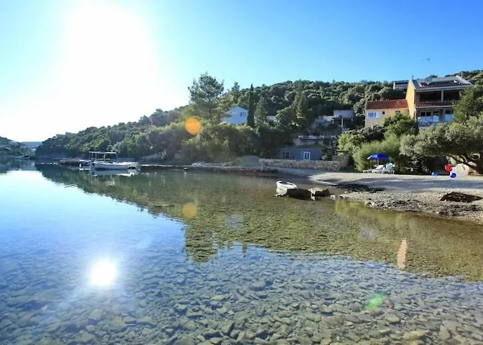 Cebalo Kor Ula - Comfort One Bedroom With Terrace And Sea View Mara Apartment