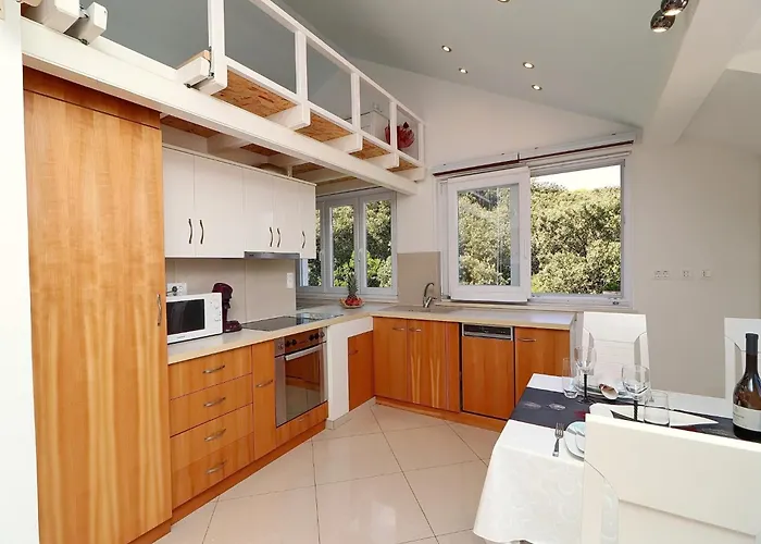 Apartament Cebalo Kor Ula - Comfort One Bedroom With Terrace And Sea View Mara